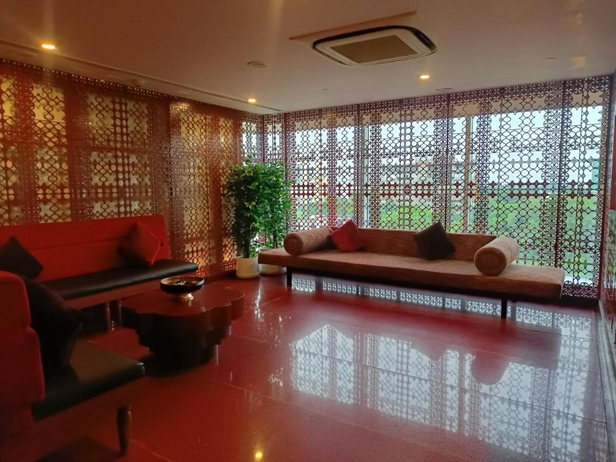 Boulevard By Design Hotel เชนไน ภายนอก รูปภาพ