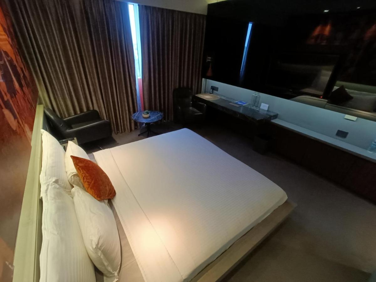 Boulevard By Design Hotel เชนไน ภายนอก รูปภาพ