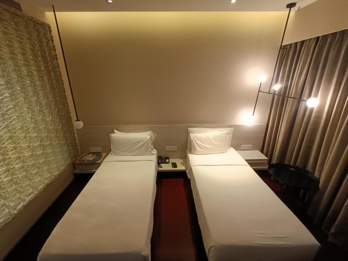 Boulevard By Design Hotel เชนไน ภายนอก รูปภาพ