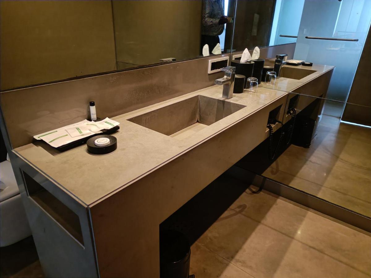 Boulevard By Design Hotel เชนไน ภายนอก รูปภาพ